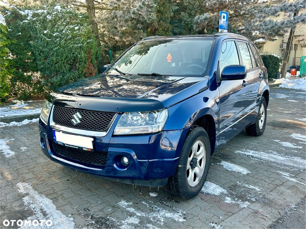 Suzuki Grand Vitara 2.0 - 1