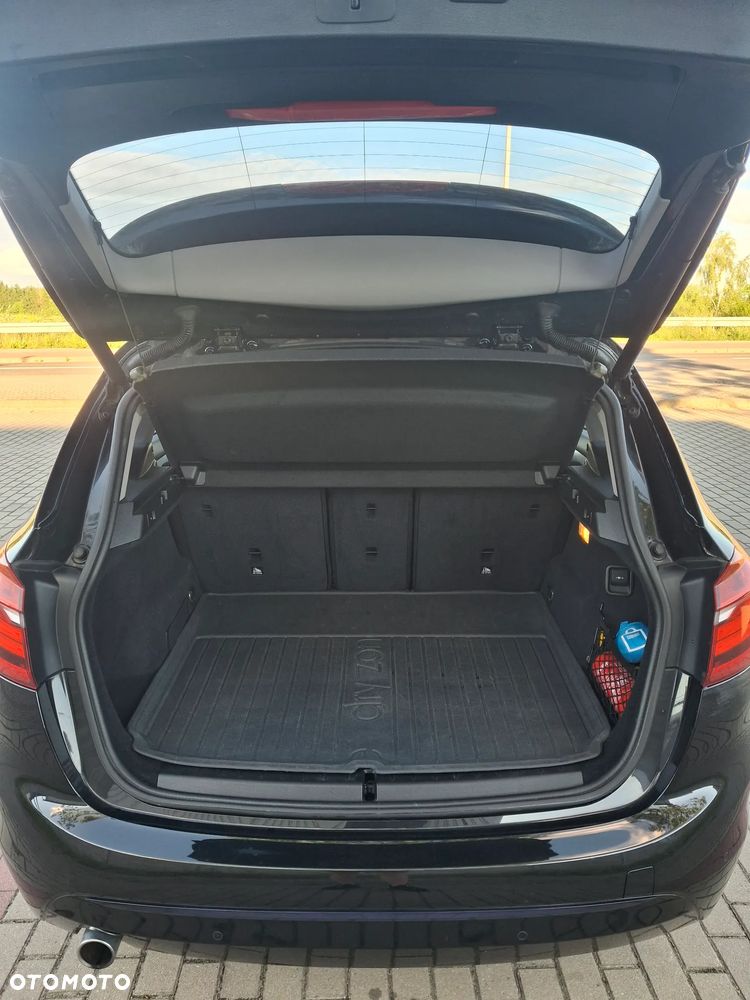 BMW Seria 2 218d Sport-Aut Advantage - 9