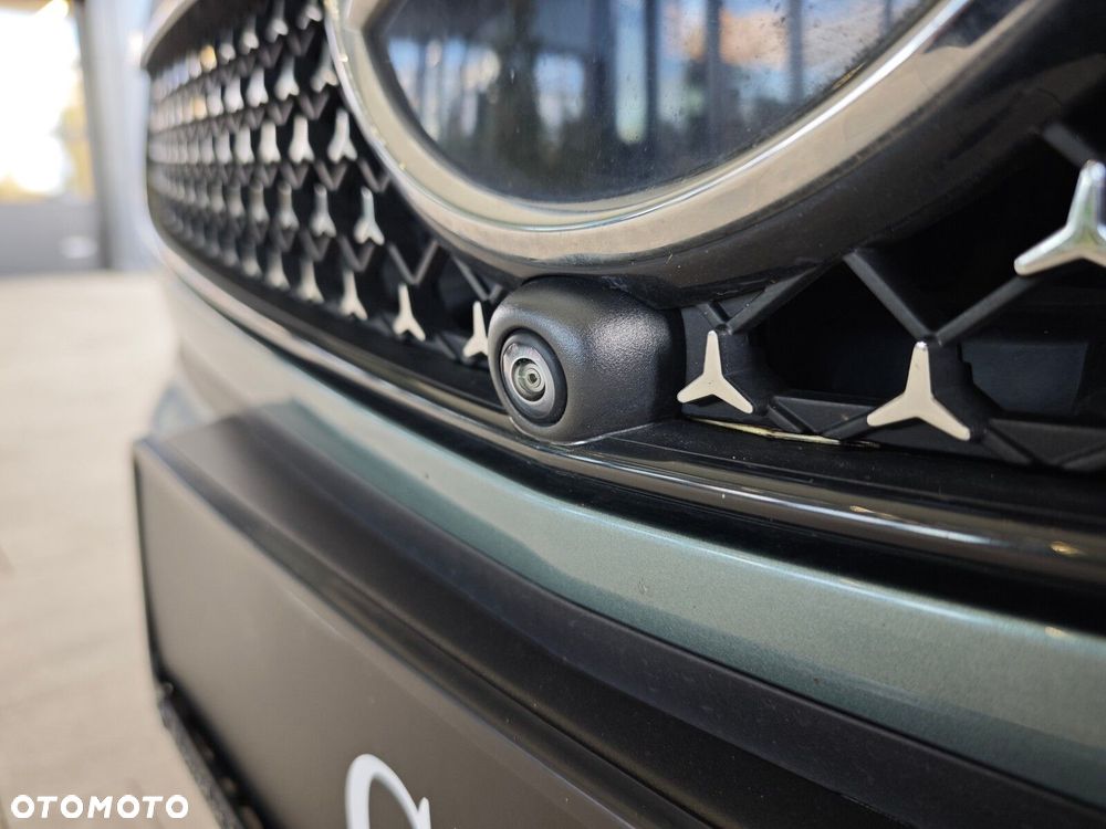 Mercedes-Benz GLC 220 d mHEV 4-Matic AMG Line - 10