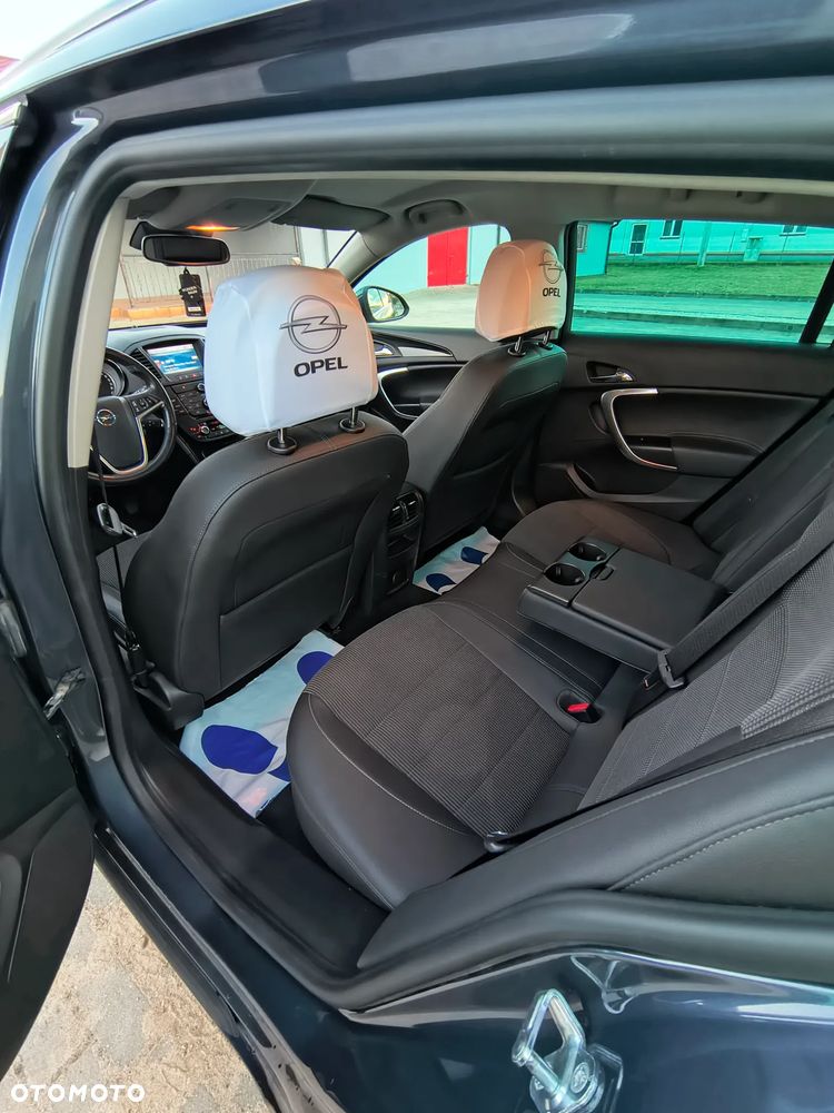Opel Insignia 2.0 CDTI - 13
