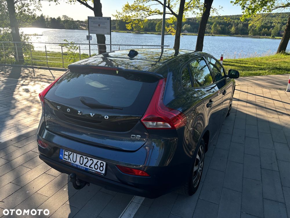 Volvo V40 D2 Drive-E Momentum - 4