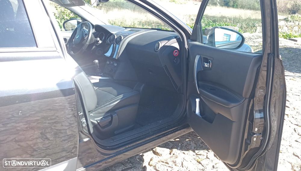 Nissan Qashqai - 13