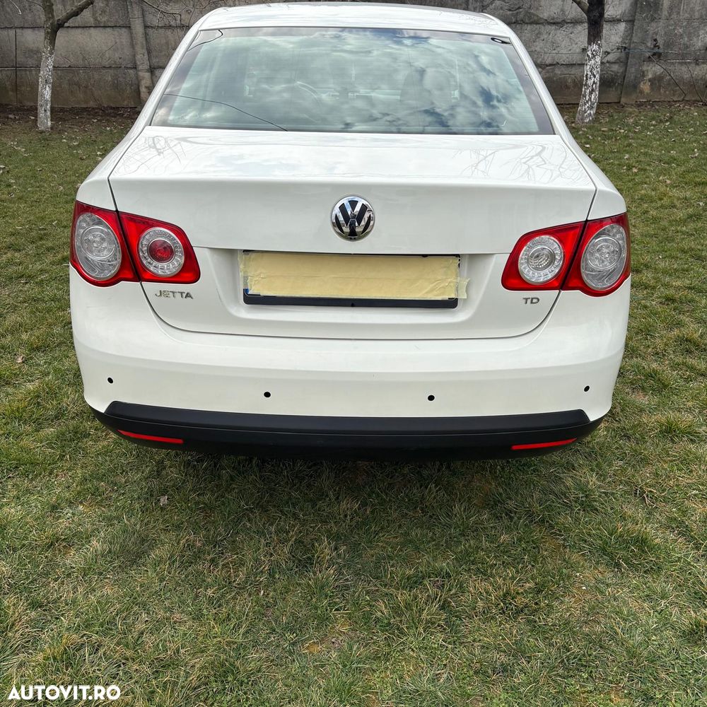 Volkswagen Jetta 1.9 TDI Comfortline - 14