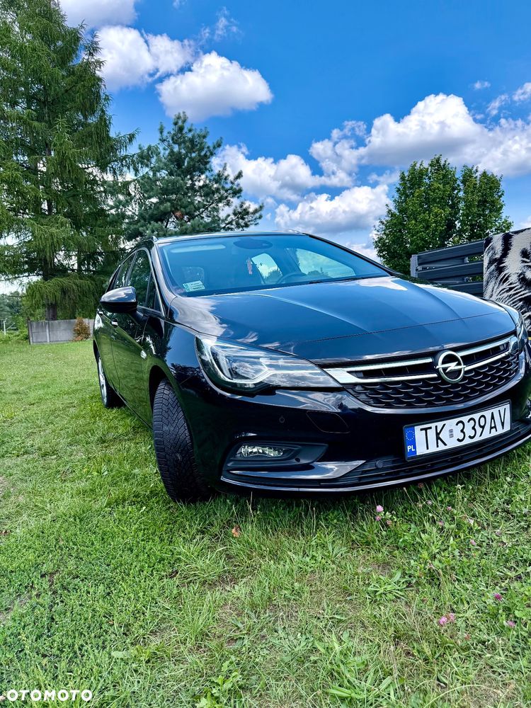 Opel Astra 1.6 CDTI Dynamic S&S - 2
