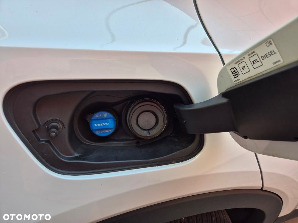 Volvo XC 40 D3 R-Design - 10