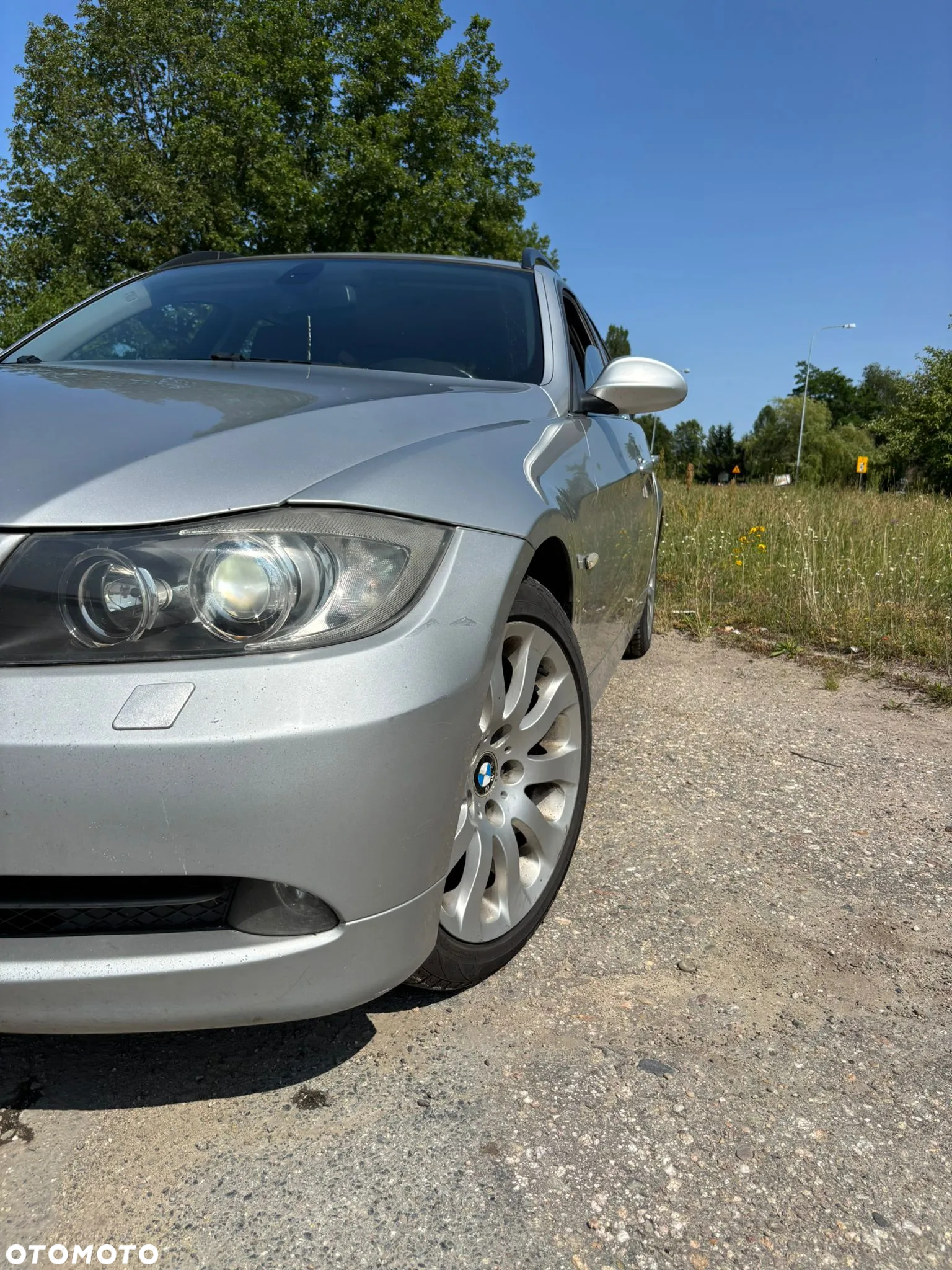 BMW Seria 3 330xd DPF Touring - 2