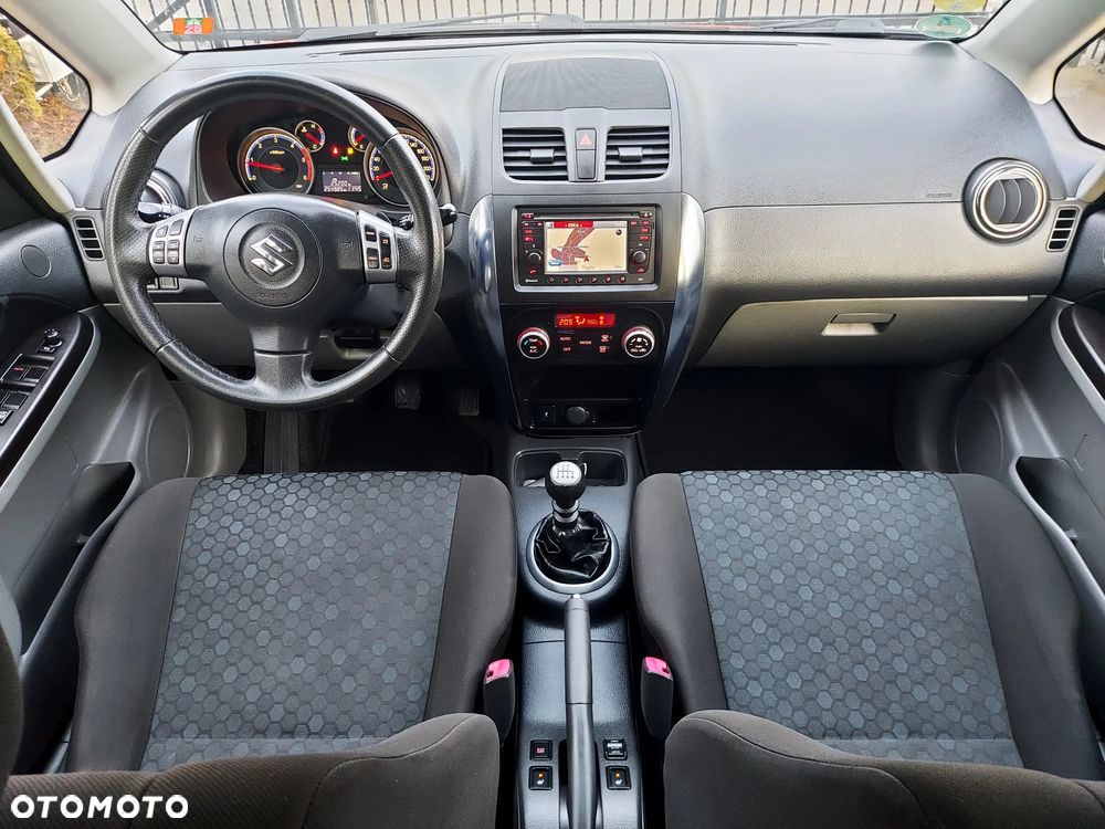 Suzuki SX4 2.0 DDiS 4x4 Style - 36