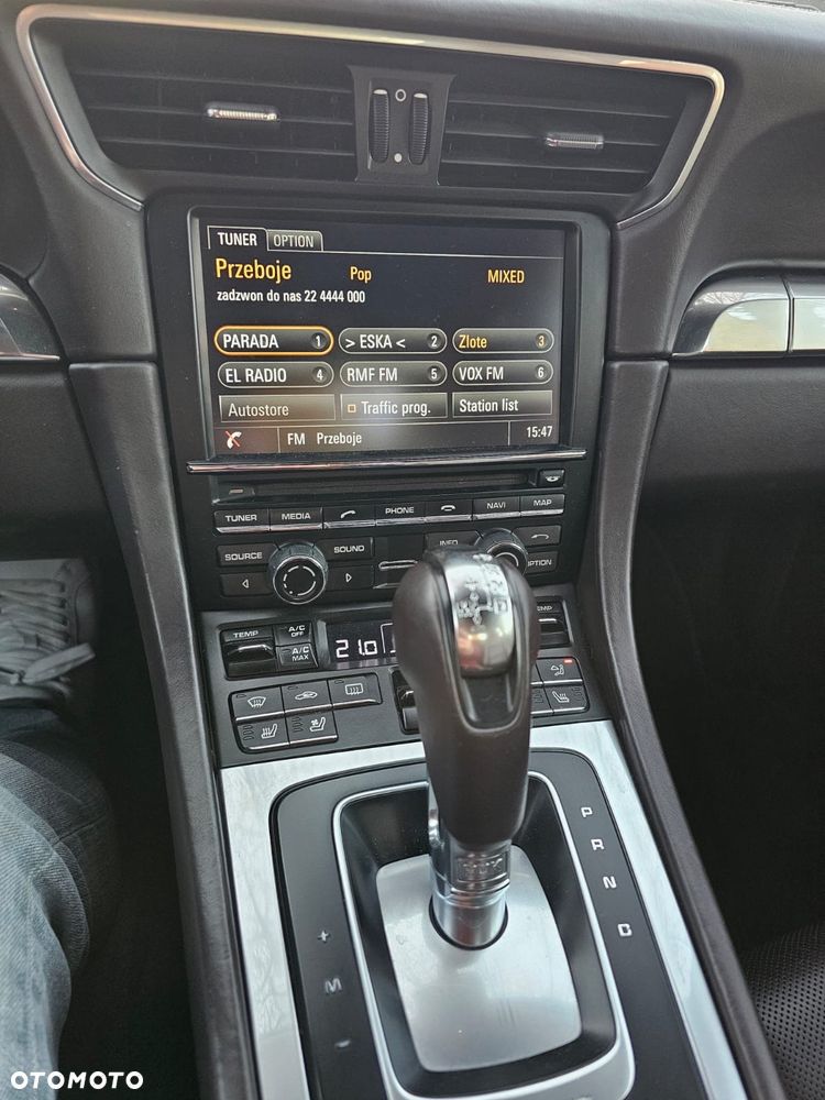 Porsche 911 Carrera 4S PDK - 4