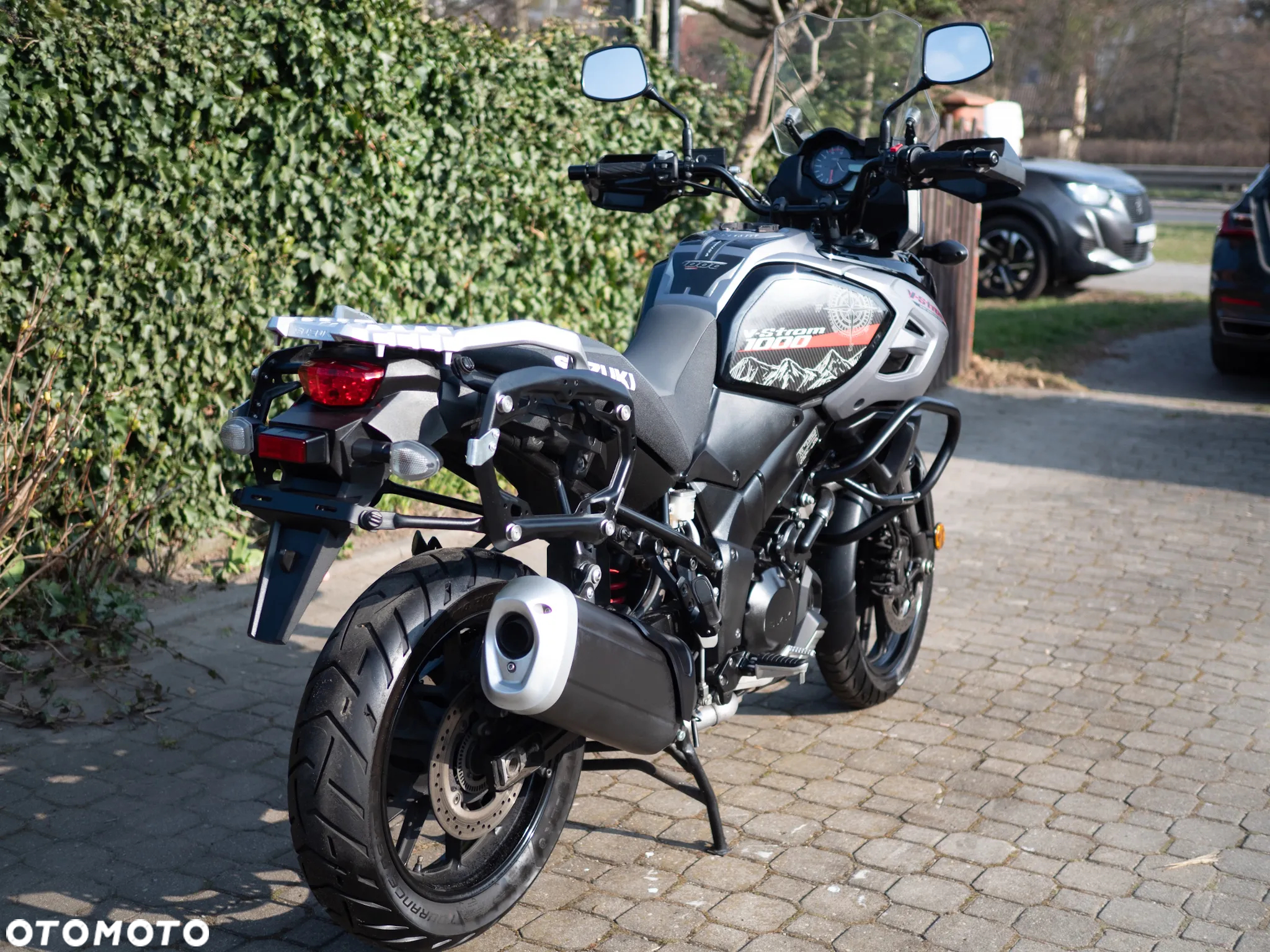 Suzuki V-STROM - 3