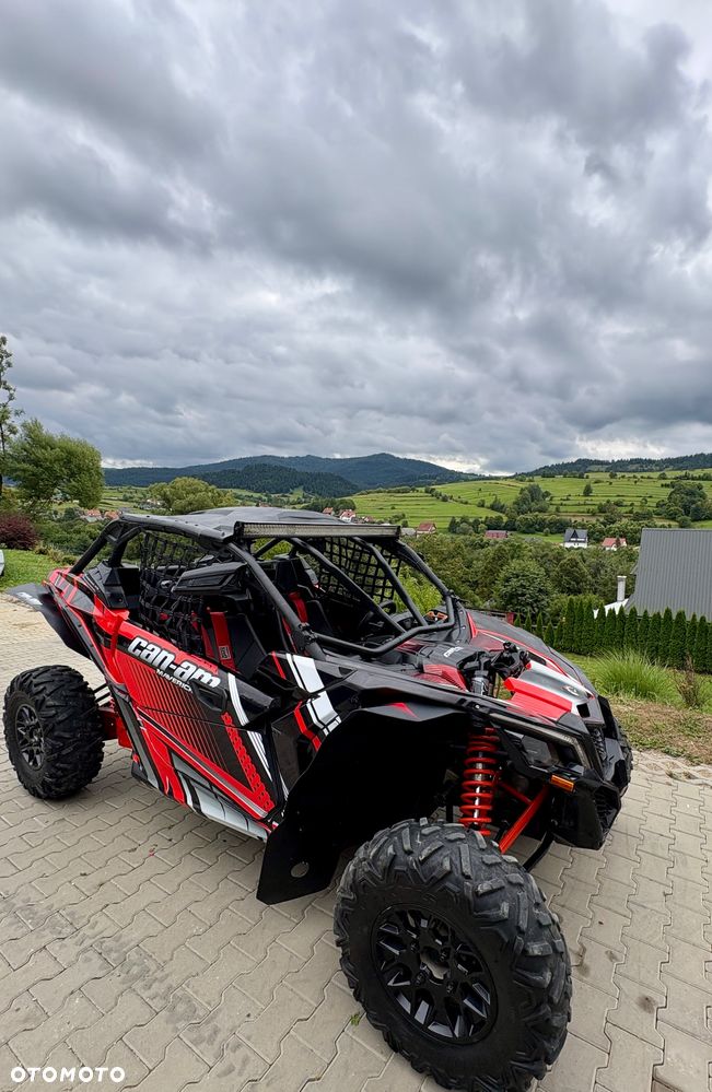 Can-Am Maverick - 10