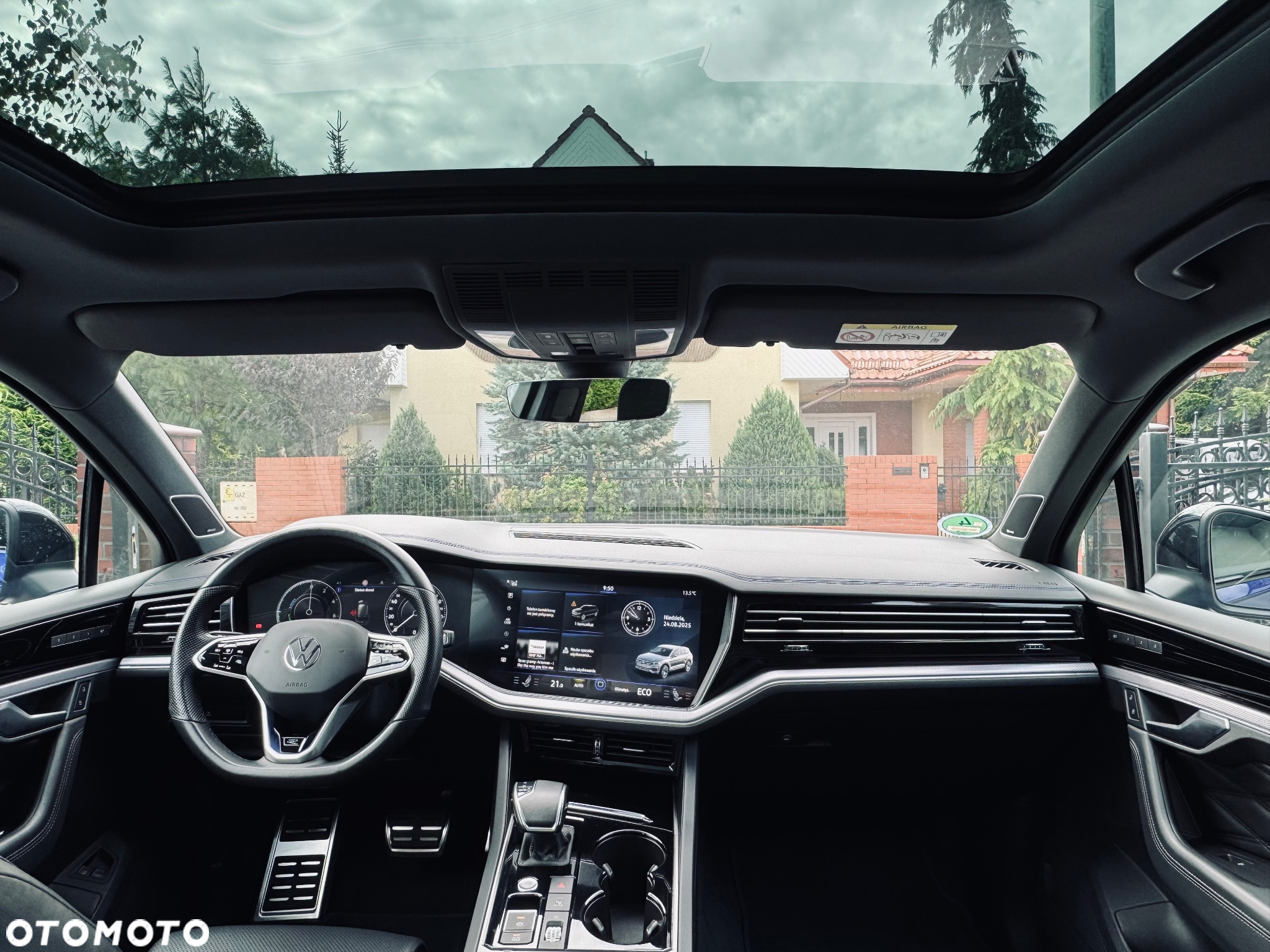 Volkswagen Touareg - 13