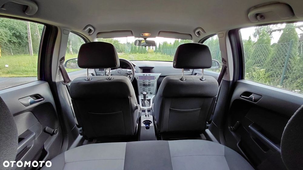 Opel Astra 1.6 - 10