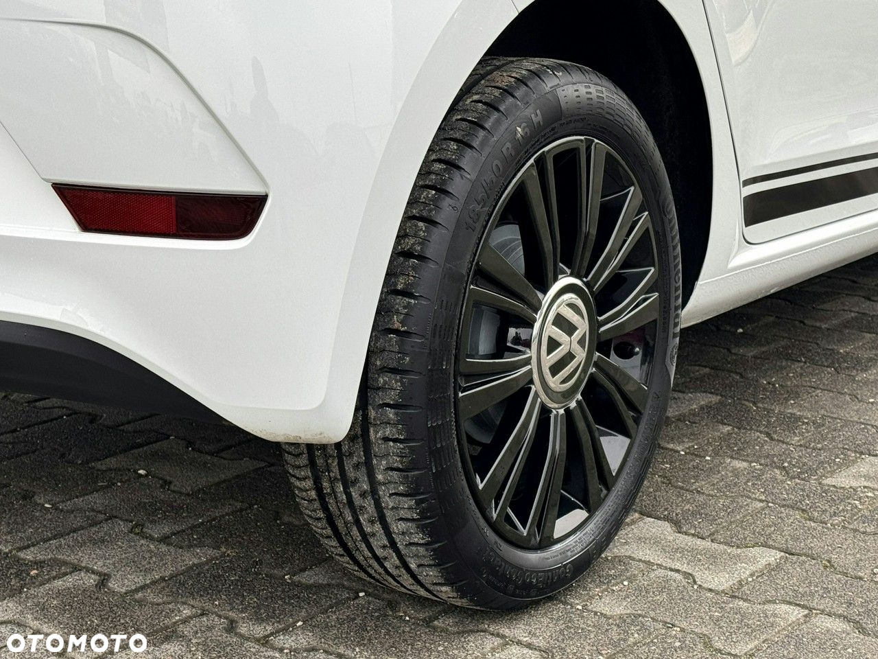 Volkswagen up! - 15