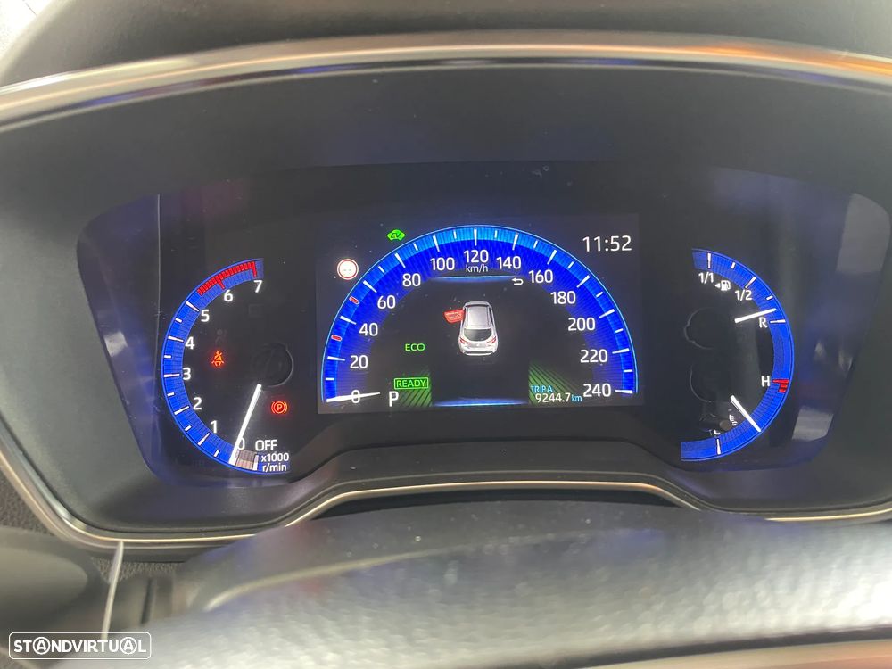 Toyota Corolla 1.8 Hybrid Exclusive - 16