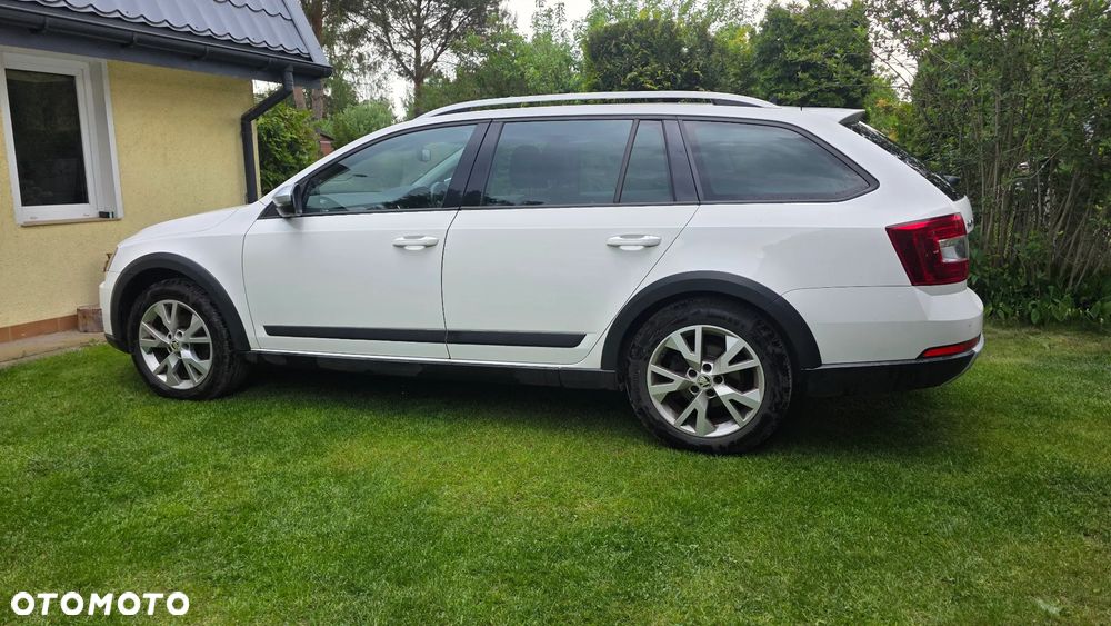 Skoda Octavia Scout 2.0 TDI 4x4 - 8