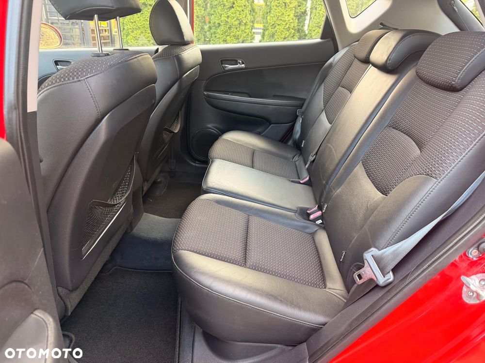 Hyundai i30 1.6 CRDi Style - 25