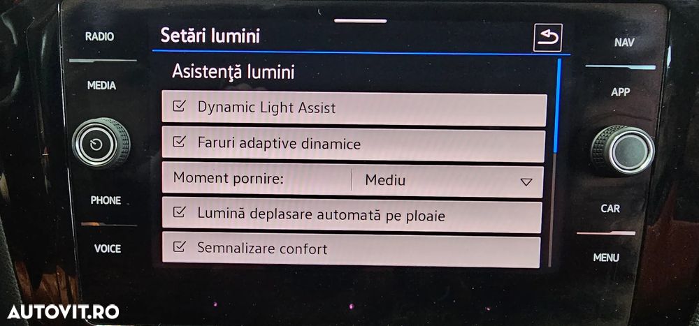 Volkswagen Passat 2.0 TDI SCR DSG Business - 17