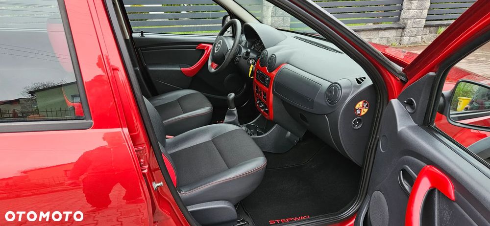 Dacia Sandero 1.6 16V Hi-Flex - 18
