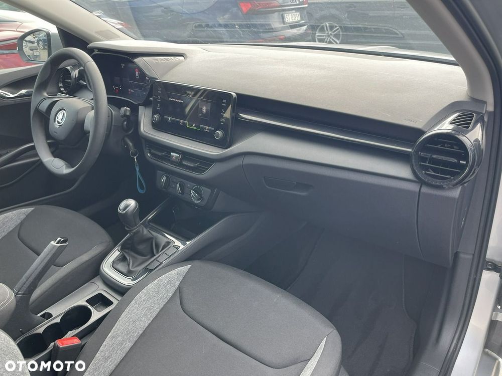 Skoda Fabia 1.0 Active - 9