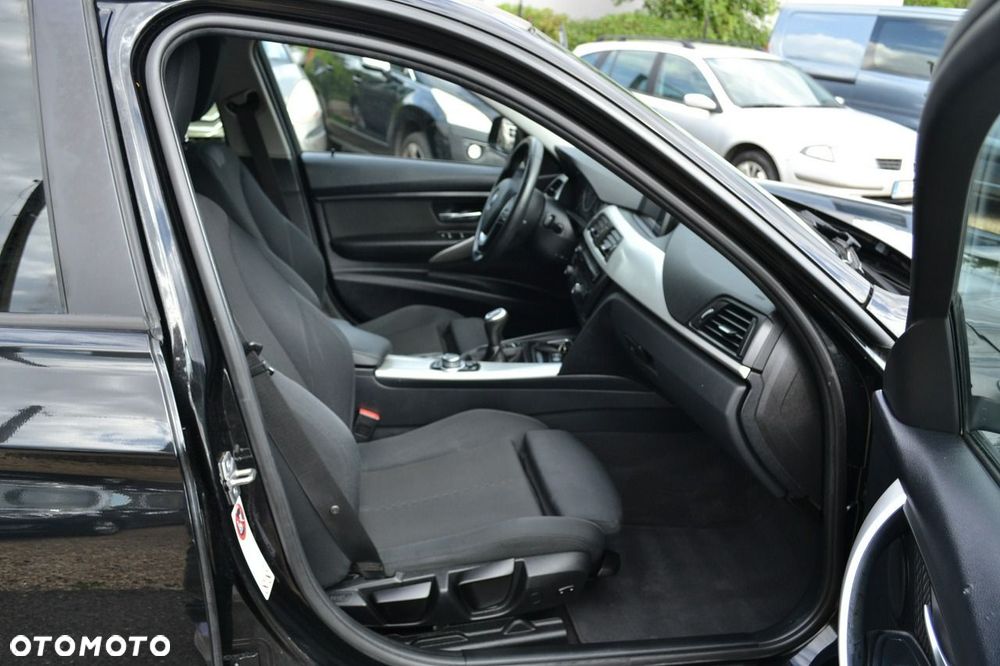BMW Seria 3 - 15
