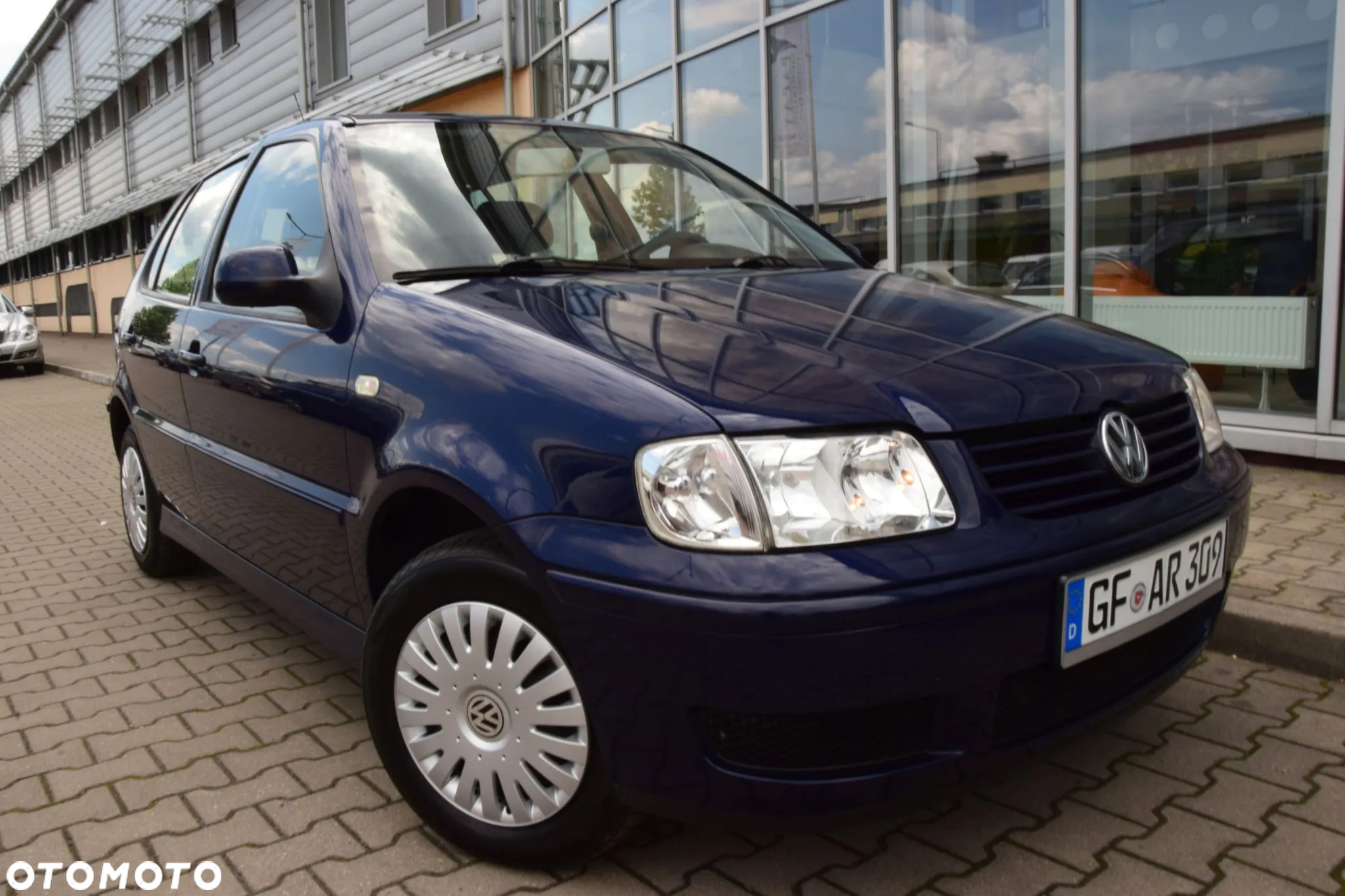 Volkswagen Polo 1.0 Comfortline - 4