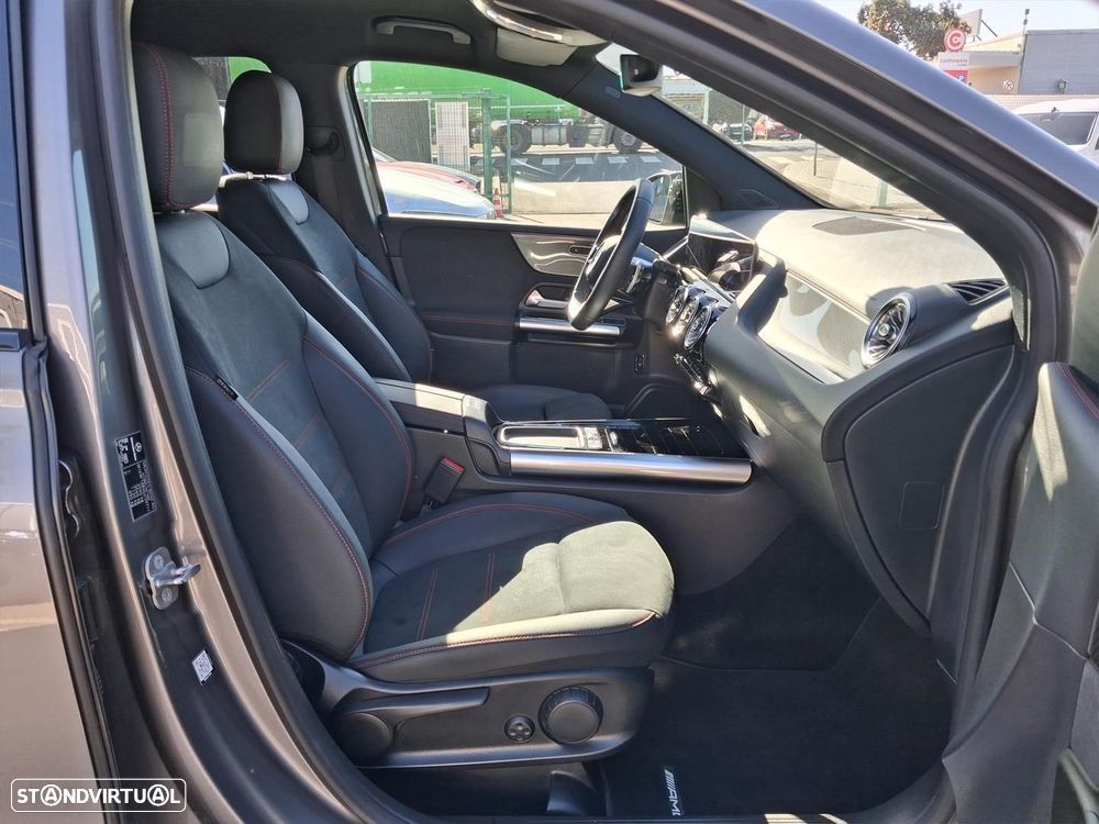 Mercedes-Benz B 180 - 13