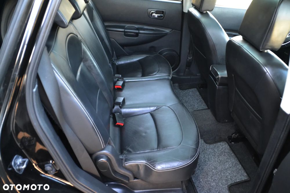 Nissan Qashqai+2 2.0 I-Way - 29