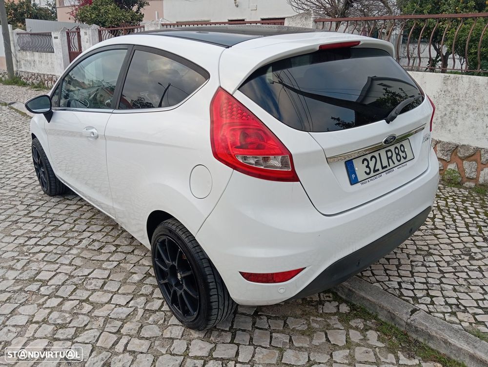 Ford Fiesta 1.25 Techno - 3