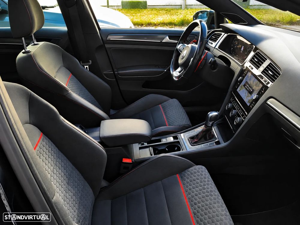 VW Golf 2.0 TSI GTI DSG Performance - 2