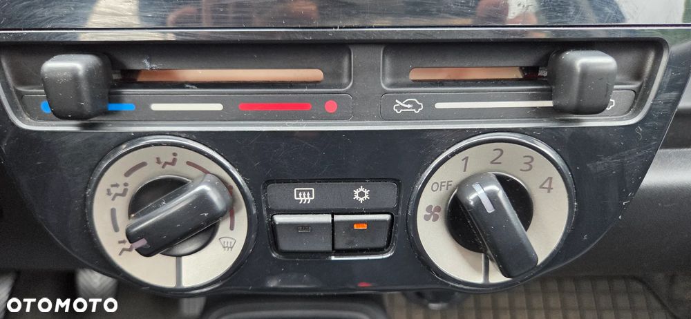 Mitsubishi Space Star 1.0 Edition - 18