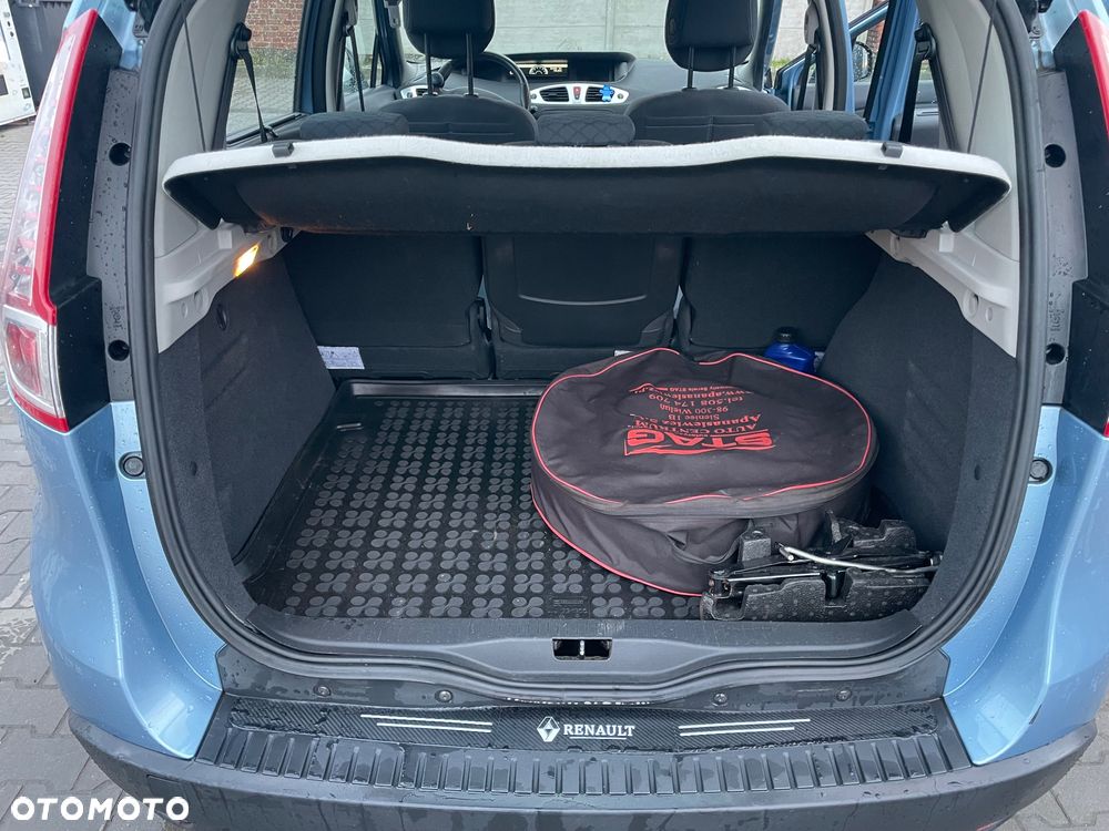 Renault Scenic 1.6 16V Authentique - 9