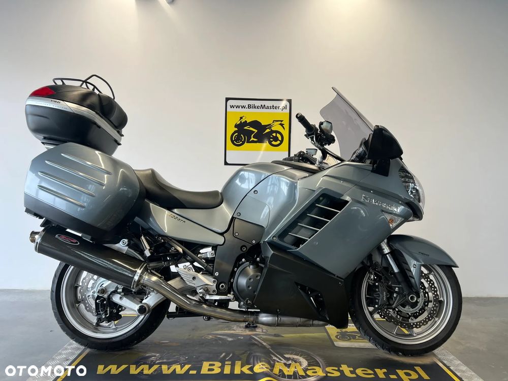 Kawasaki GTR - 1