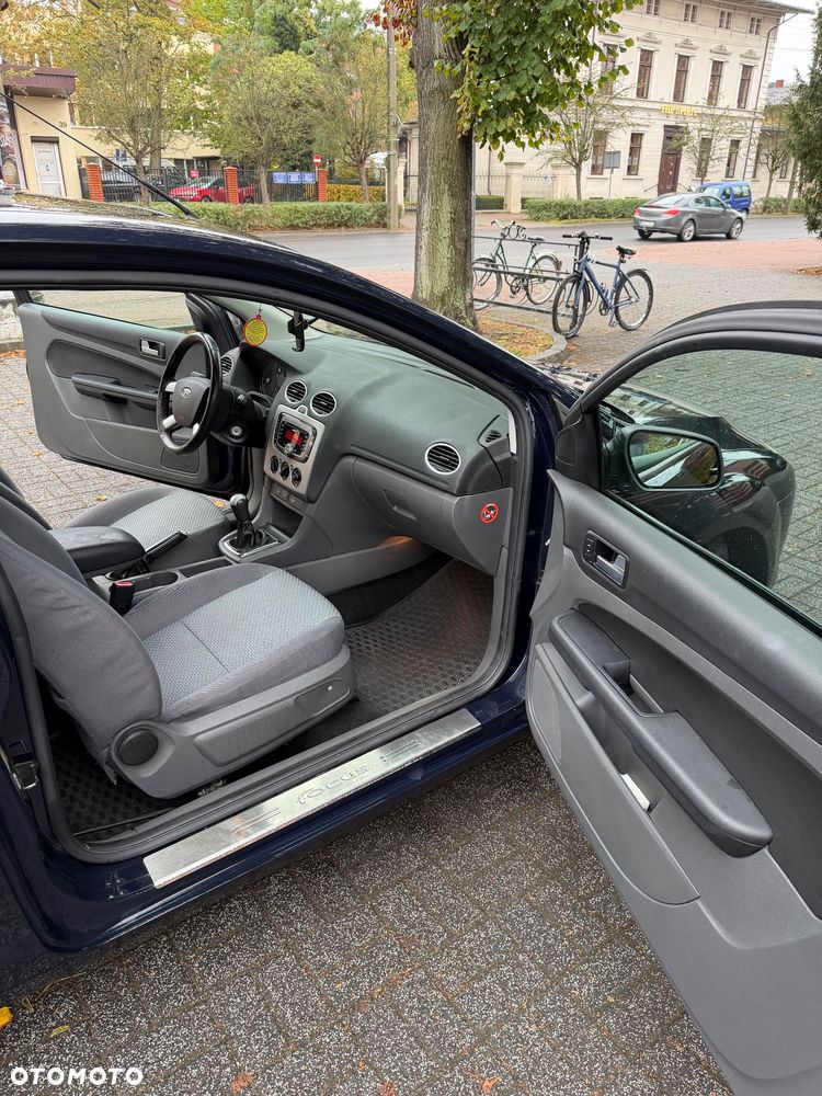 Ford Focus - 17