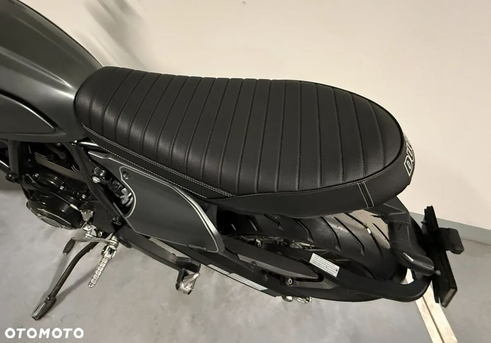 Ducati Scrambler - 12