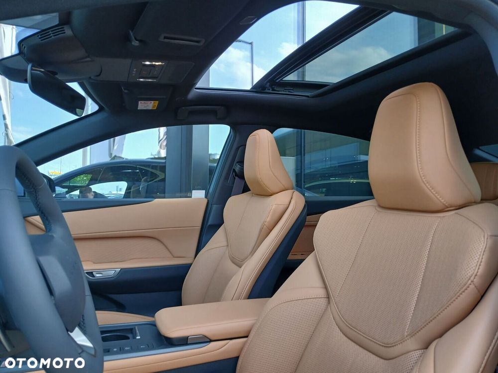 Lexus ES - 15