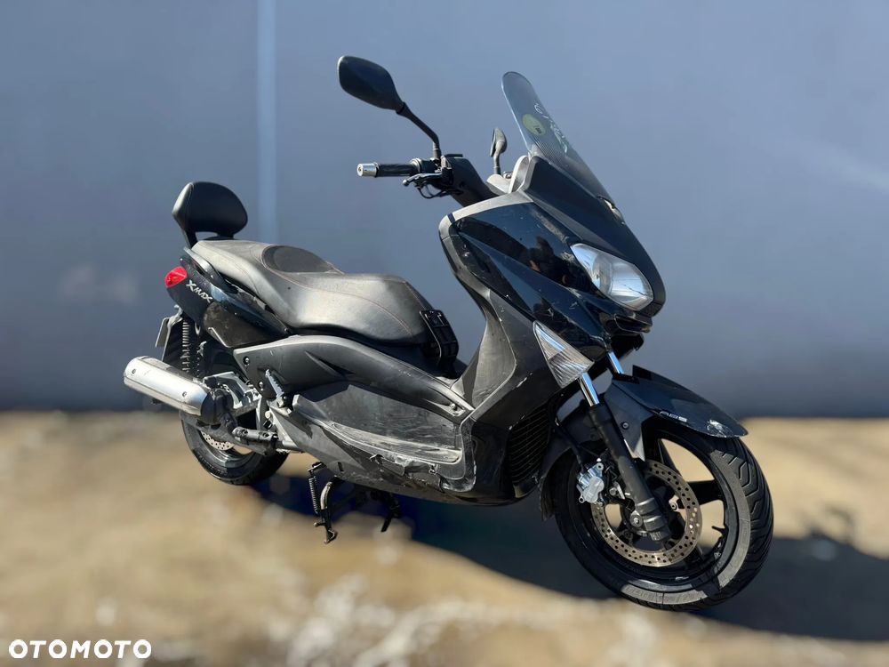 Yamaha X-max - 1