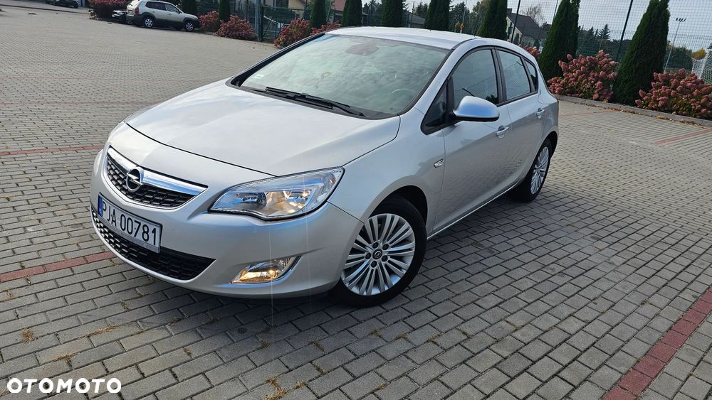 Opel Astra 1.7 CDTI ecoFLEX - 2