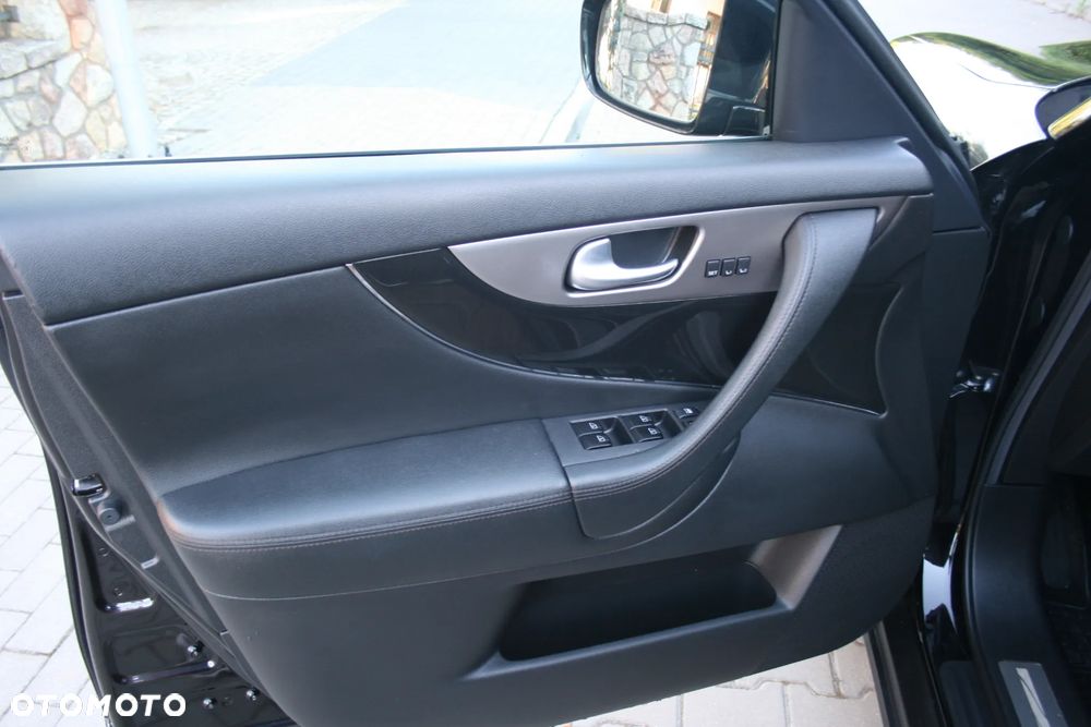 Infiniti FX FX30d AWD S Premium - 11