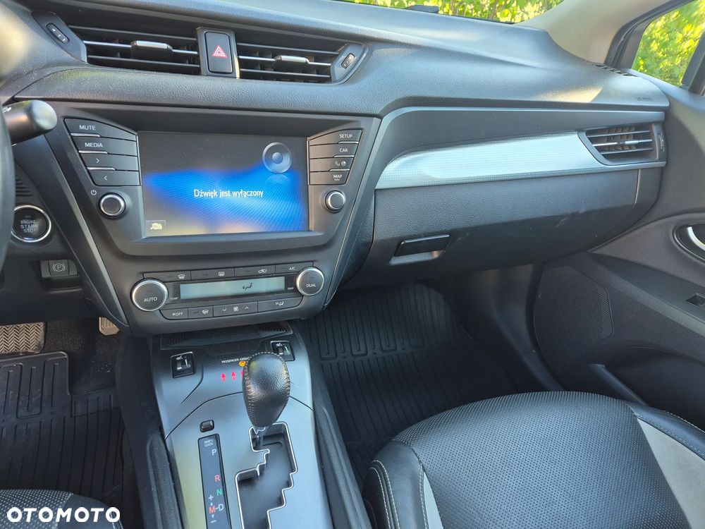 Toyota Avensis 2.0 Premium MS - 7