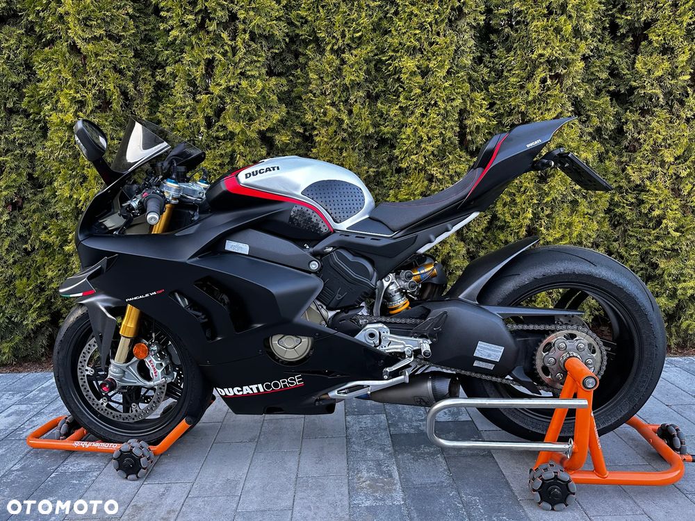 Ducati Panigale V4S - 5