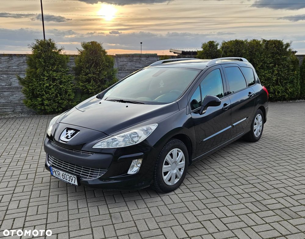 Peugeot 308 HDi FAP 140 Family - 16