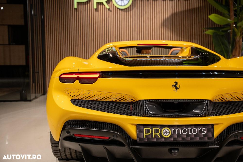 Ferrari 296 GTS - 27