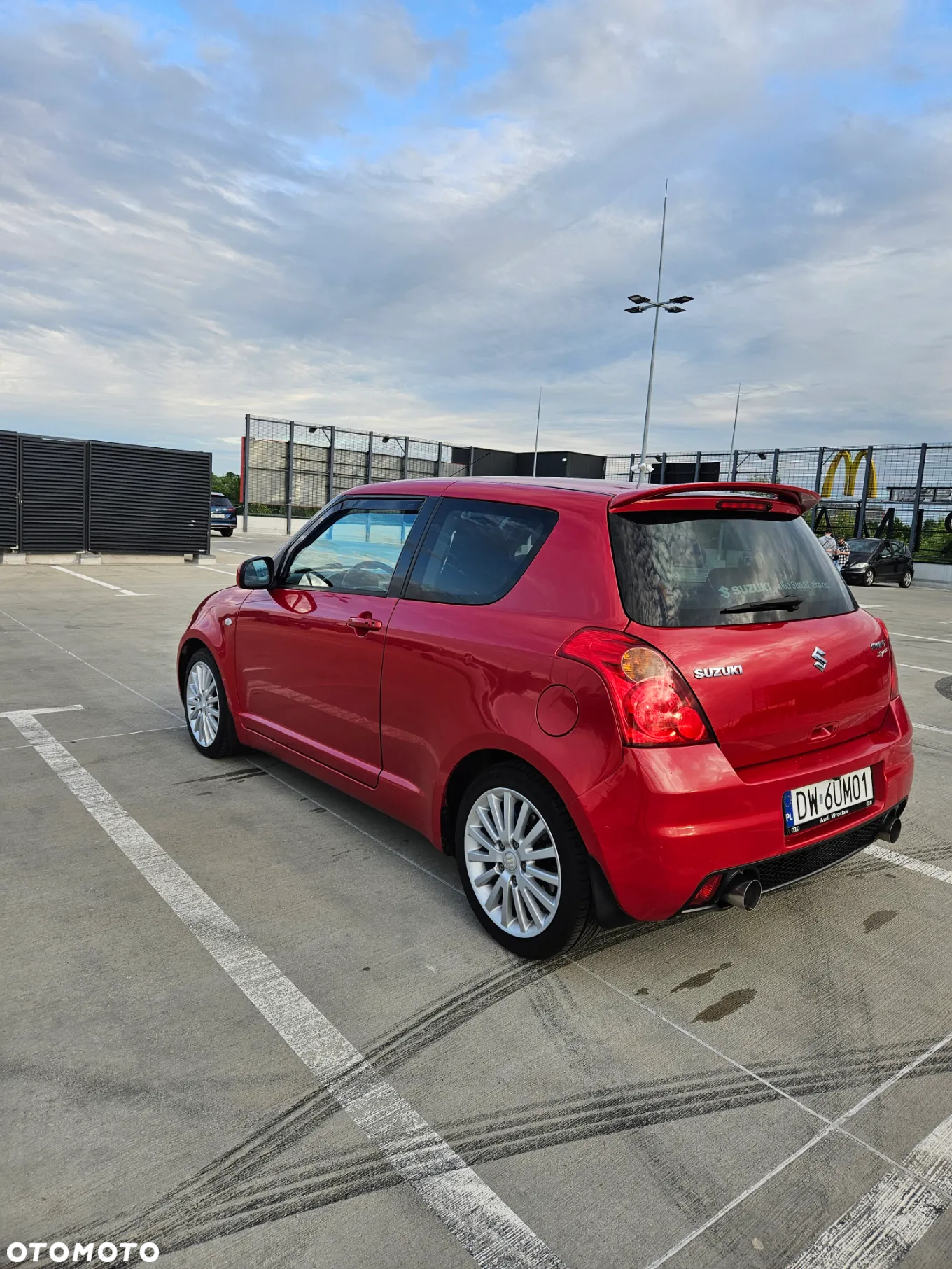 Suzuki Swift 1.6 Sport - 12