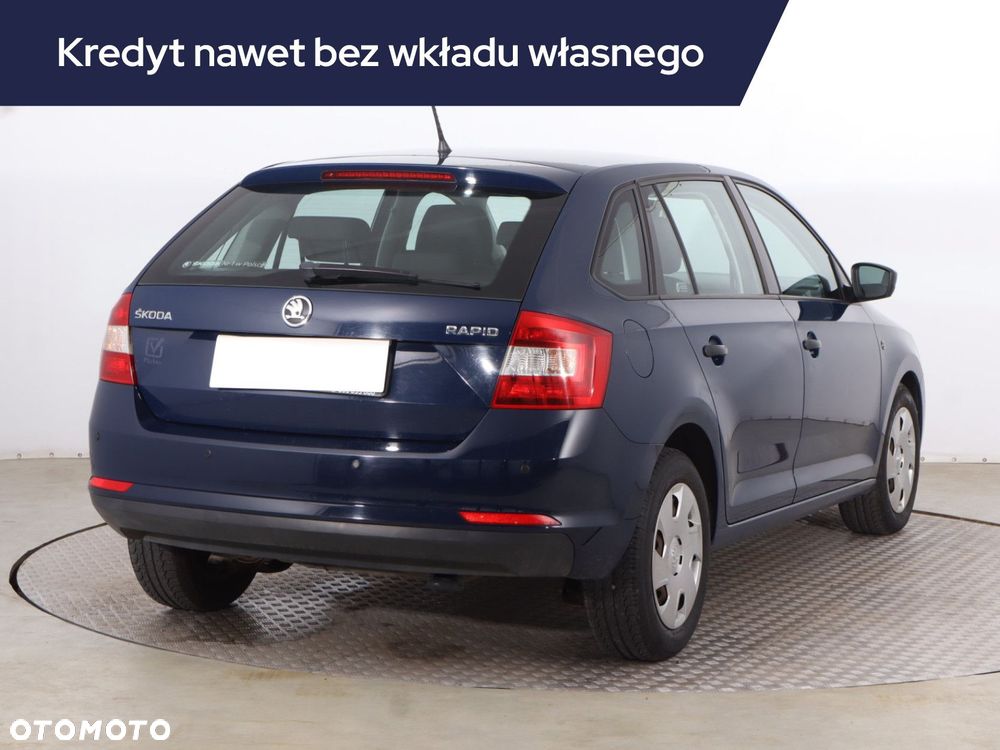 Skoda RAPID - 7