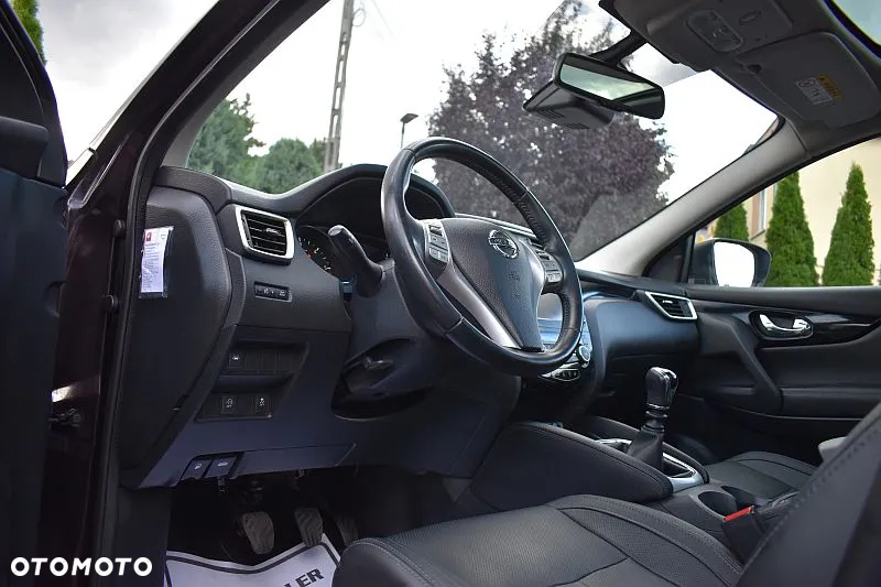 Nissan Qashqai 1.5 dCi TEKNA+ - 9