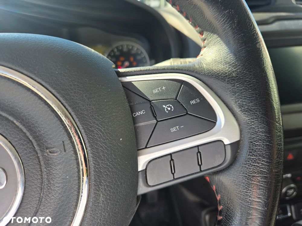 Jeep Renegade 1.3 GSE T4 Turbo Limited 4x4 S&S - 22