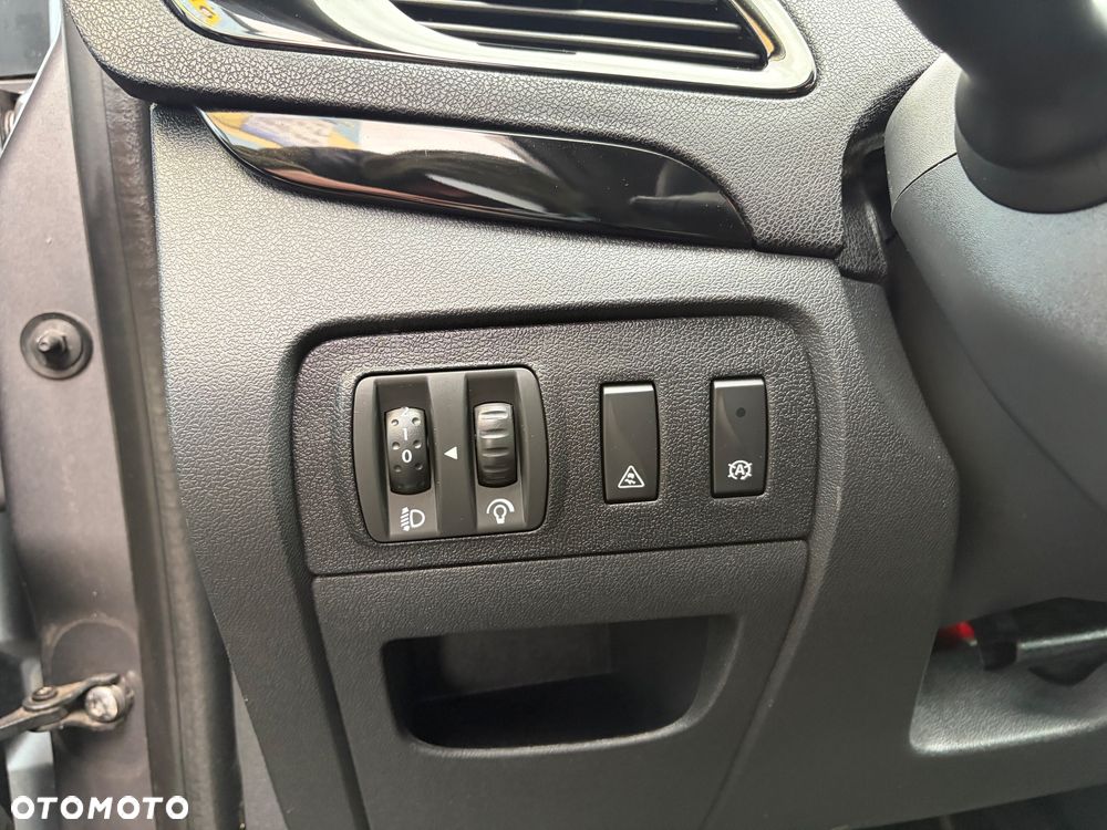 Renault Scenic Energy dCi 110 S&S Bose Edition - 26
