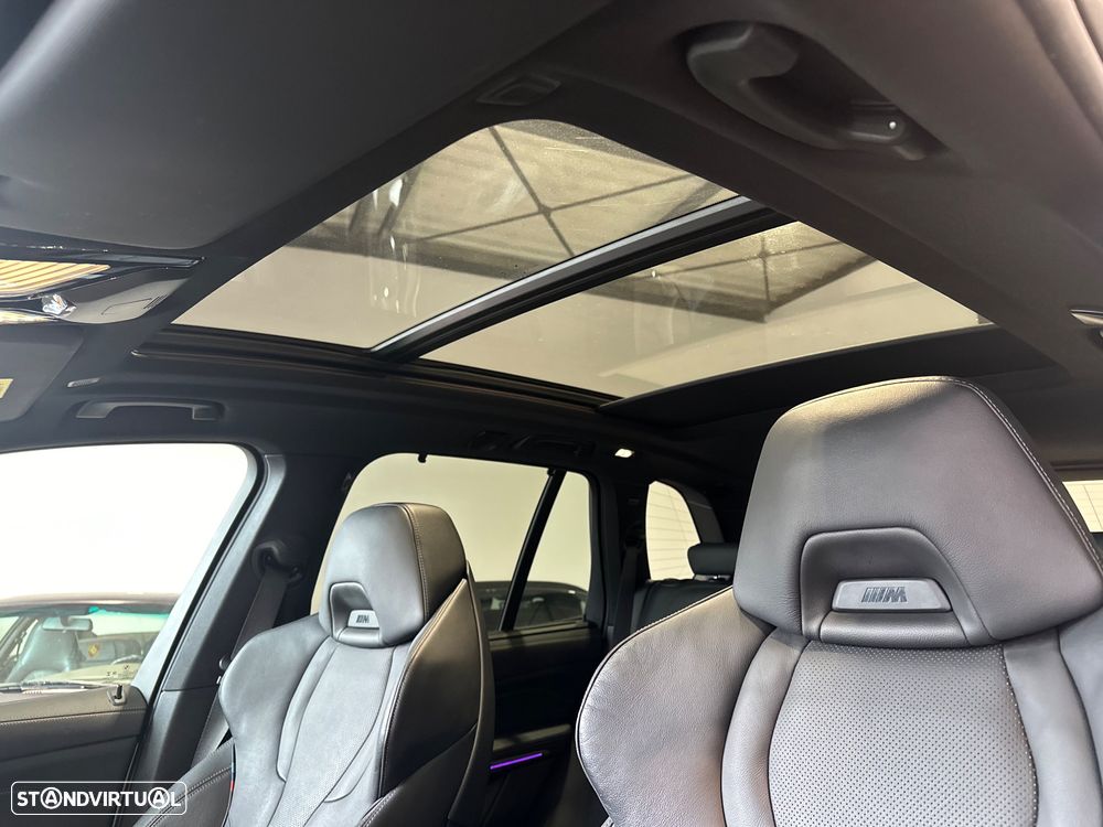 BMW X5 45 e xDrive Pack M 50 anos - 10