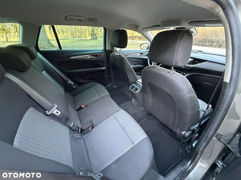 Opel Insignia - 27