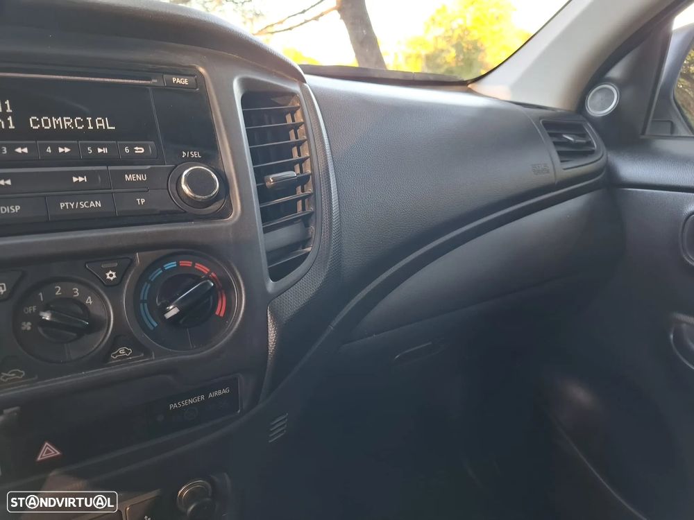 Mitsubishi L200 2.3 DI-D CD Invite 4WD - 42